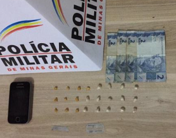  Casal é preso por tráfico de drogas na rua Pará