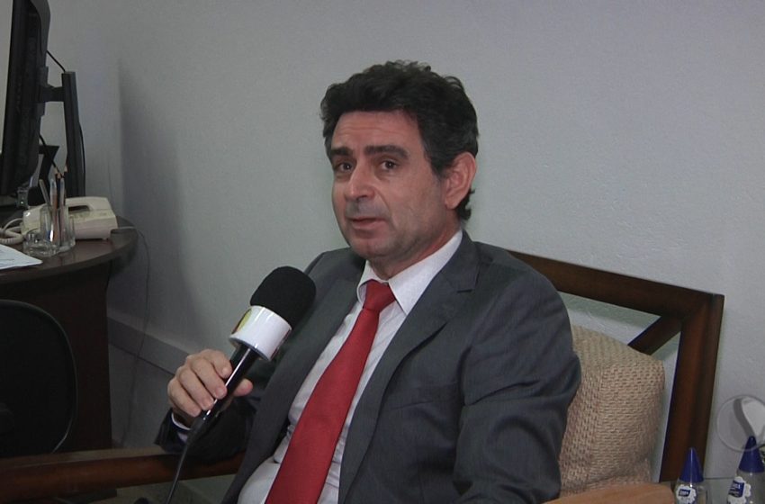  MP apura conduta de candidatos de Araxá que receberam auxílio emergencial