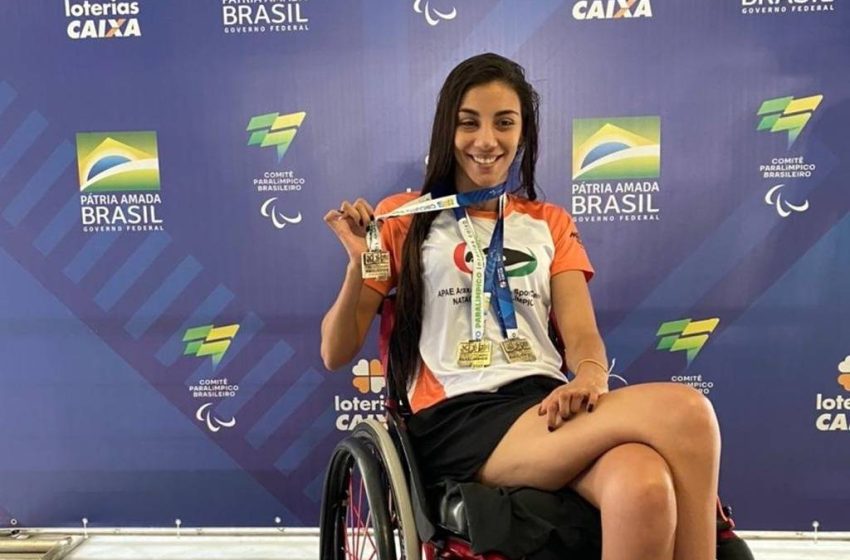  Nadadora apoiada pela Prefeitura de Araxá bate recorde brasileiro na natação paralímpica