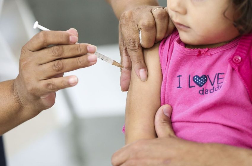 Cobertura vacinal contra gripe chega a 61% após dia D