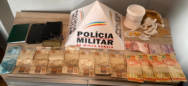 Primos são detidos com drogas no bairro Alvorada, em Araxá