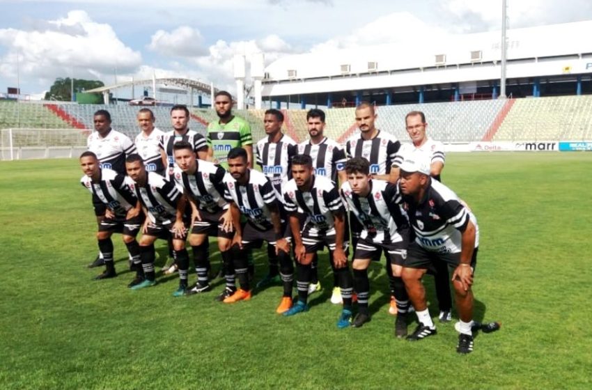  Após a derrota nos pênaltis para o Coimbra, Araxá Esporte dá adeus ao sonho do acesso ao módulo II em 2018.