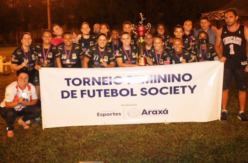  Macro é campeão do Torneio Feminino de Futebol Society