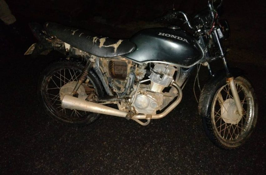  Suspeito por receptação é preso e PM recupera motocicleta furtada em Araxá