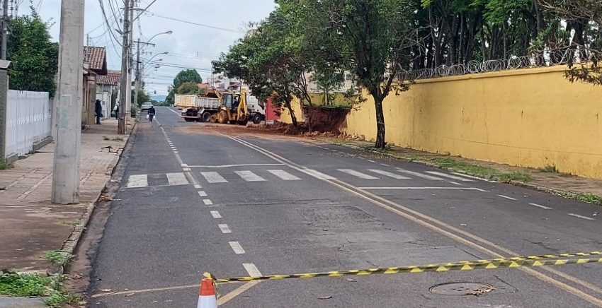  Colégio Dom Bosco planeja obras para reconstrução de muro que desabou em Araxá