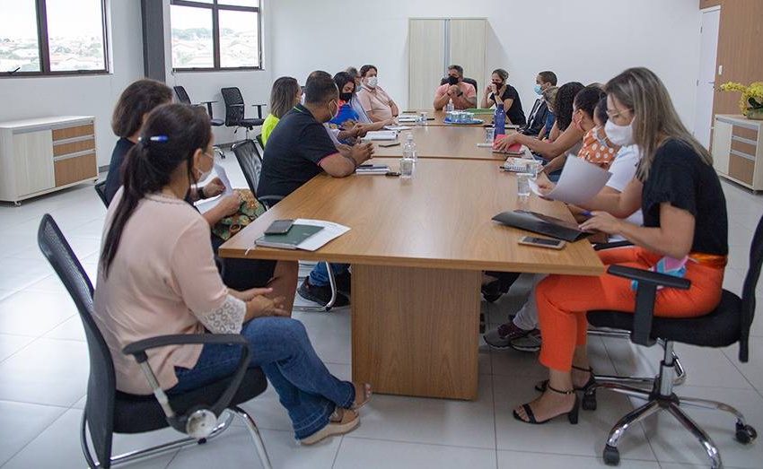  Prefeito e gestores de Saúde discutem melhorias para a microrregião de Araxá