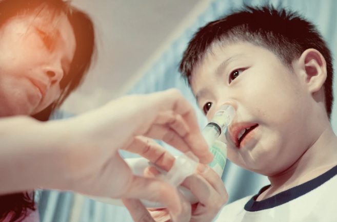  Pediatra da Unimed Araxá ensina como fazer a lavagem nasal nas crianças