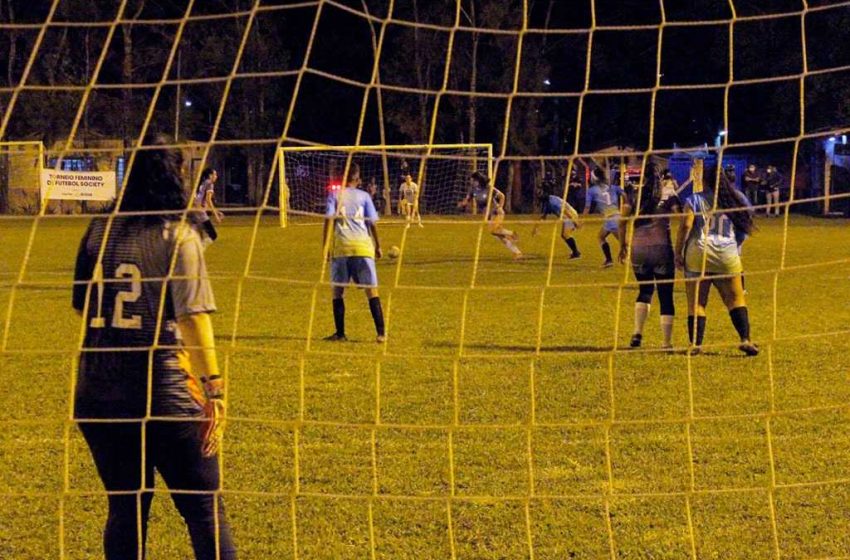  Prefeitura de Araxá abre o 1º Torneio Society de Futebol Feminino